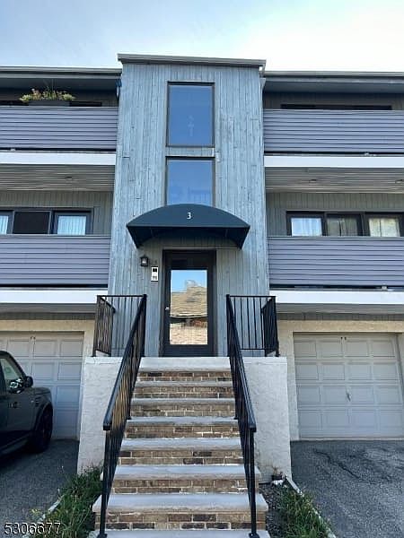 1st image of 3 Domessina Ln APT F1