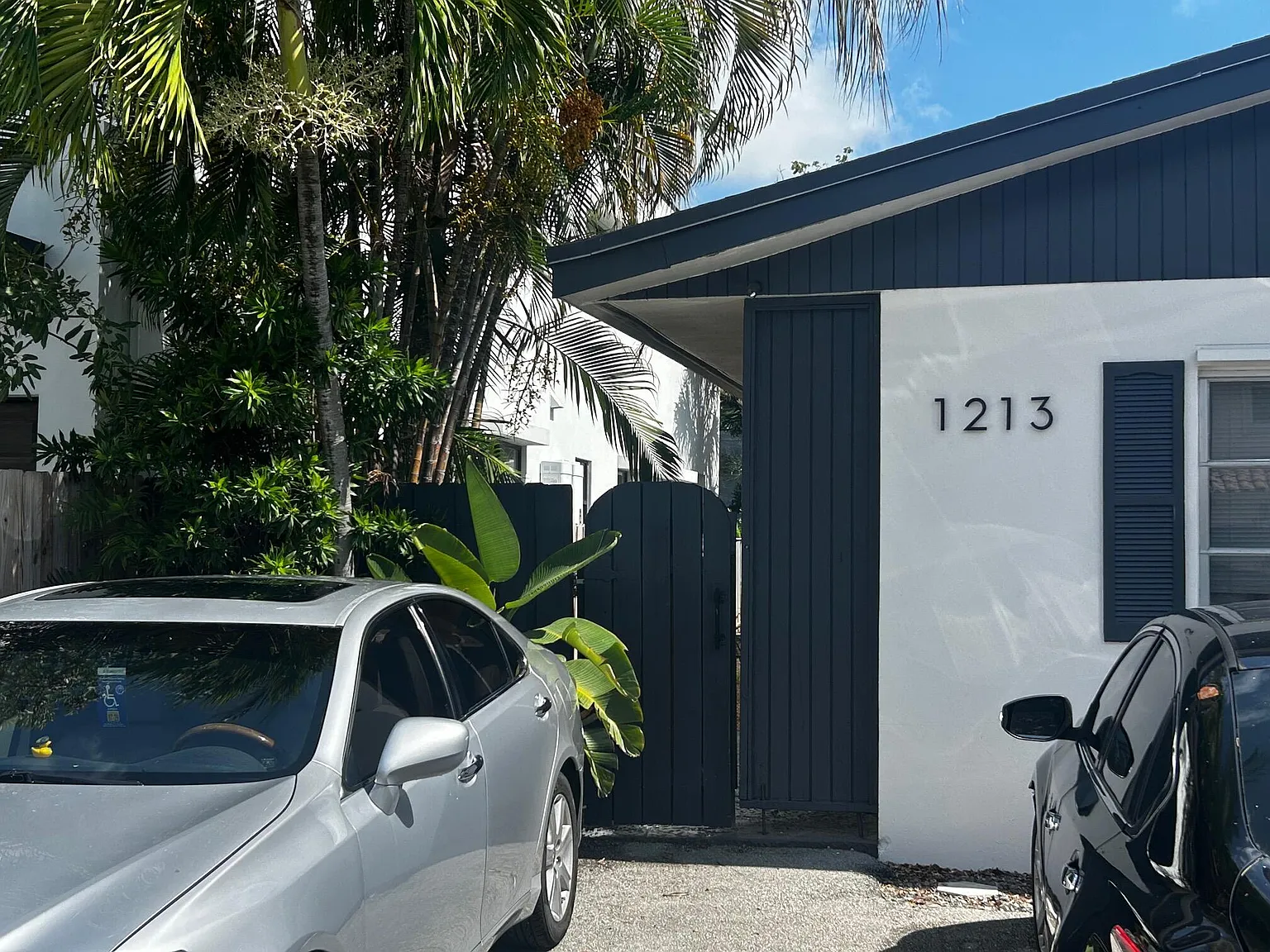 2 bed, 1.0 bath, 700 sqft, $3,400 — Photo 2