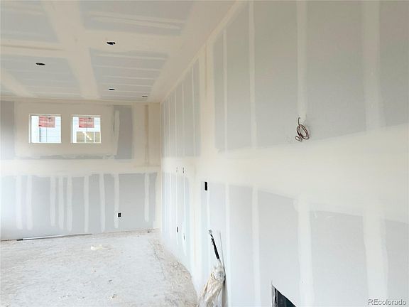 2nd image of 1132 Corkbark Drive