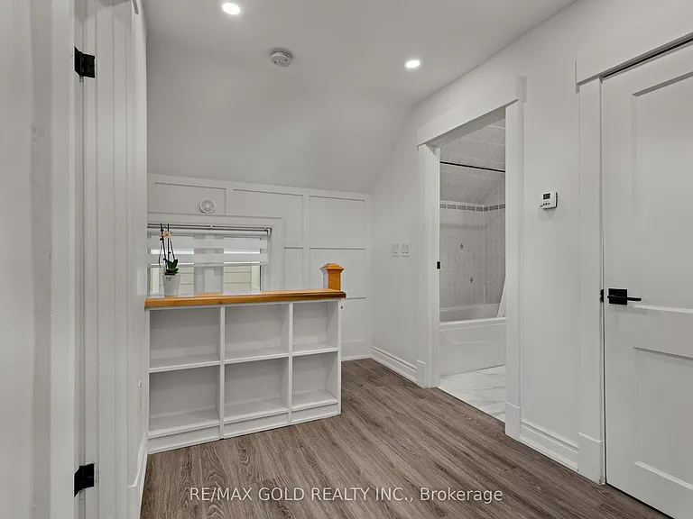 59 David St — Photo 11