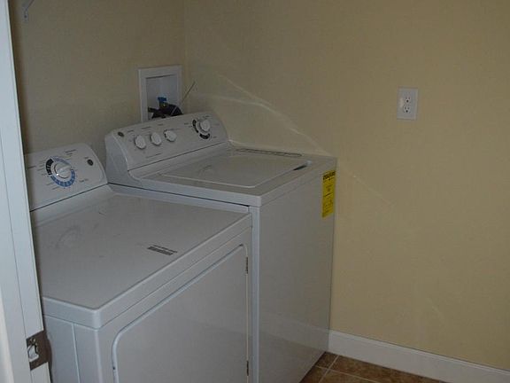 3rd image of 15177 Sunrise View Ln