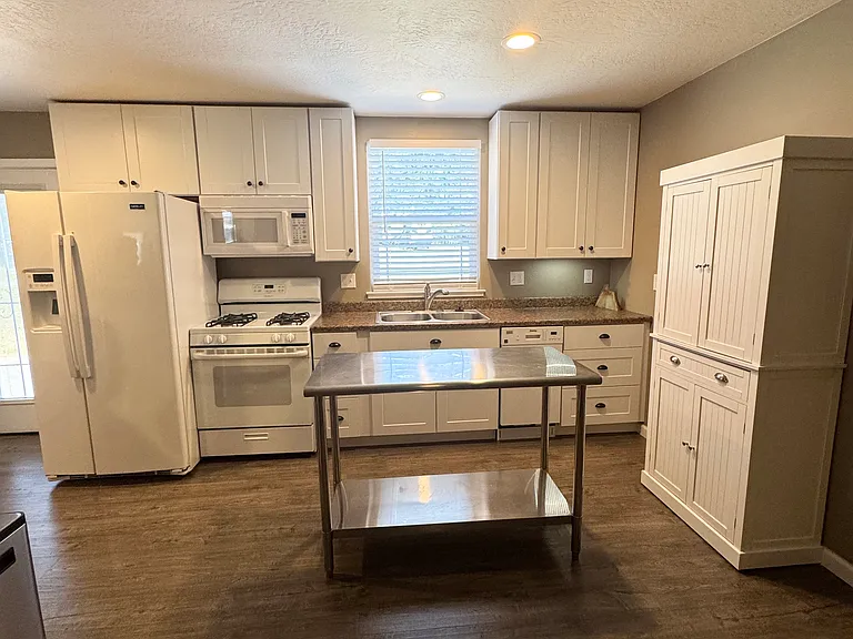 2522 Dragonfly Pl — Photo 2