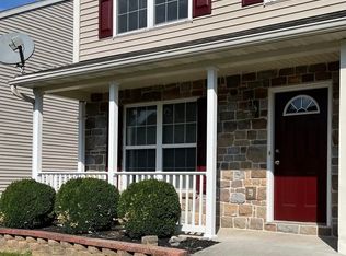 995 Clematis St, Reading, PA 19608