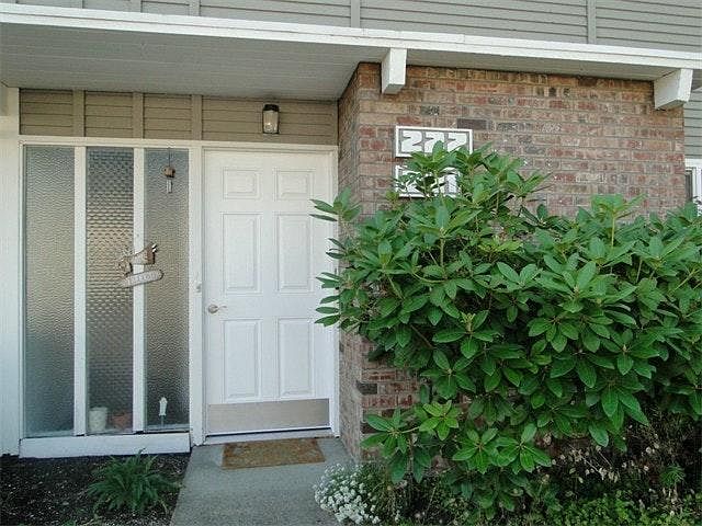 1st image of 5711 122nd Pl SE APT 222