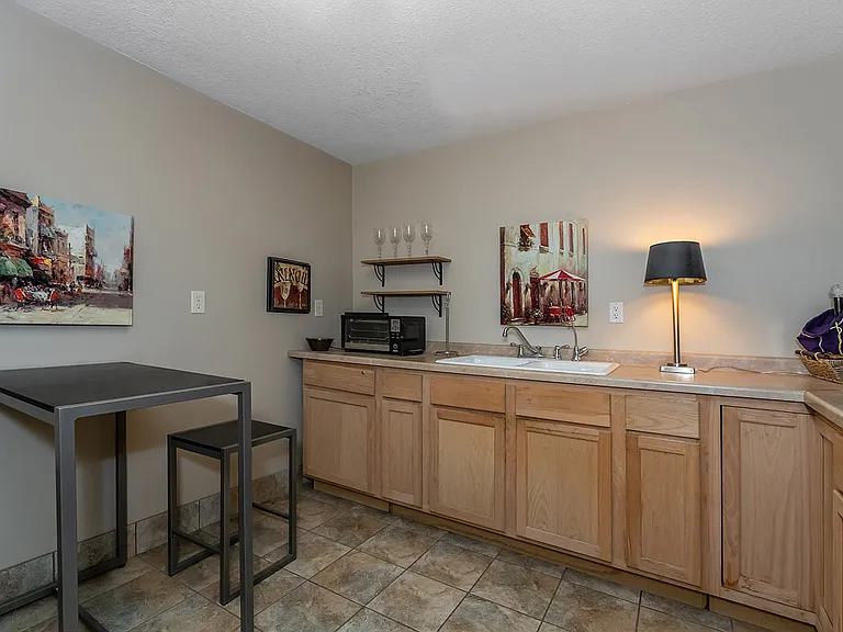 207 5th Ave SW #202 — Photo 23