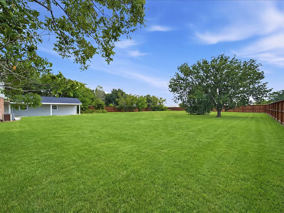 1535 Willow Bnd