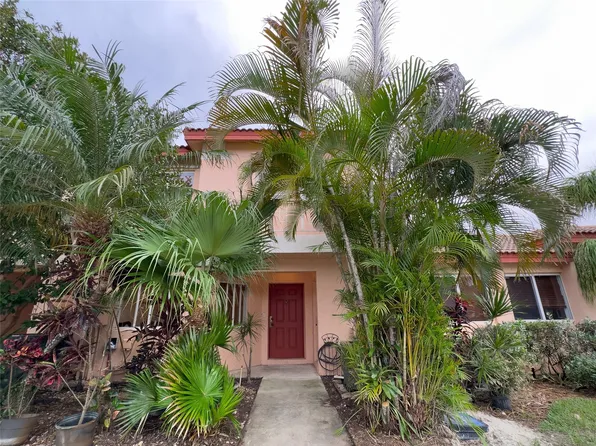 642 NW 208th Terrace #642, Pembroke Pines, FL 33029