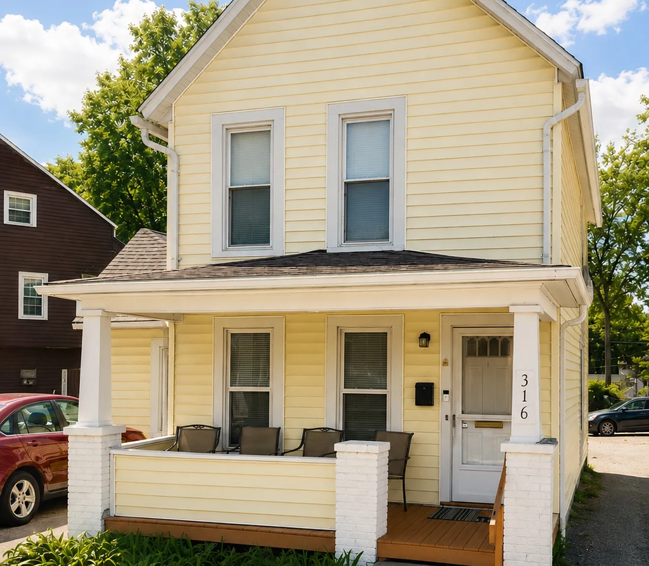3 bed, $1,475 — Photo 1
