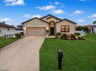 2117 SW 22nd Ct, Cape Coral, FL 33991