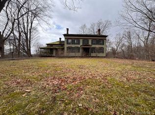13418 Quaker St, Collins, NY 14034