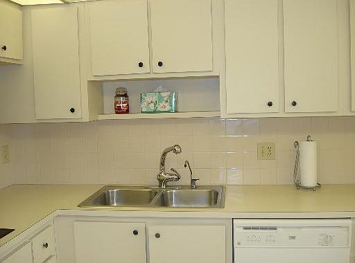 3rd image of 2638 Gately Dr E APT 15