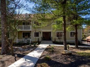 12 Foxwood Dr, Morris Plains, NJ 07950