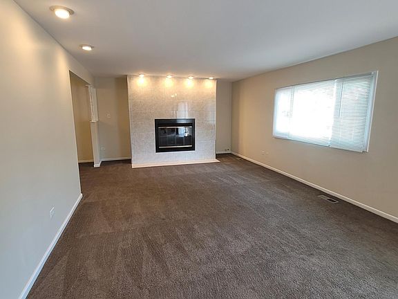 2nd image of 23019 Valley Dr