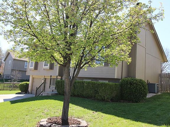 3rd image of 3604 NW Light House Ct