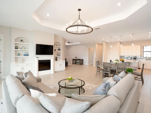 15257 Zeno Way Unit 202, Naples, FL 34114