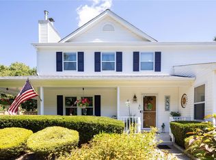 175 Natures Ln, Miller Place, NY 11764