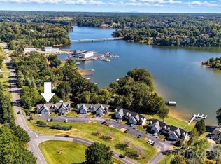 19 Heron Cove Loop, Hickory, NC 28601