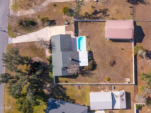 3rd image of 4021 Deerpoint Lake Dr