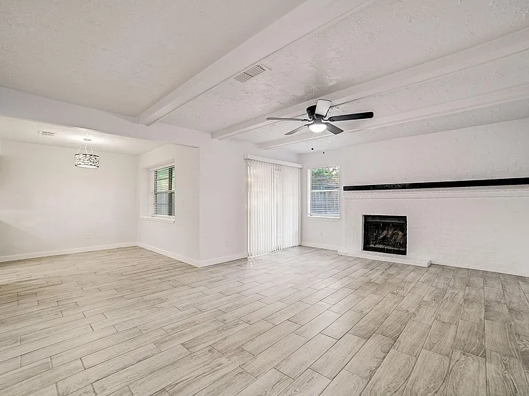 3918 Cypressdale Dr — Photo 12