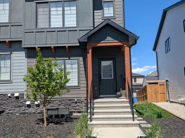 65 Silverton Glen Gate SW #65, Calgary, AB T2X 5C4