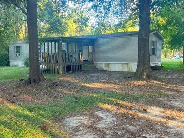 2747 Minnesota Ave, Waycross, GA 31503