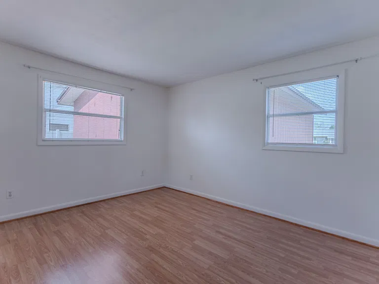 212 Tennessee Ave — Photo 13
