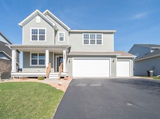 12357 5th St NE, Blaine, MN 55434