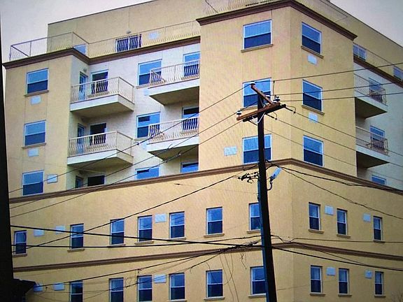 5th image of 8802 Rockaway Beach Blvd