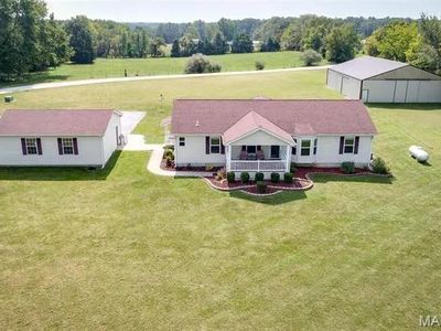26821 Andrews Ln, Warrenton, MO, 63383