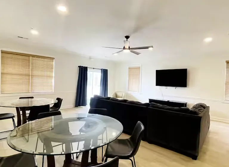 300 33rd Ave S #206 — Photo 5