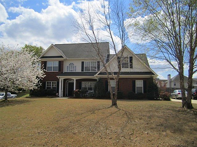 1st image of 386 Whitney Ln