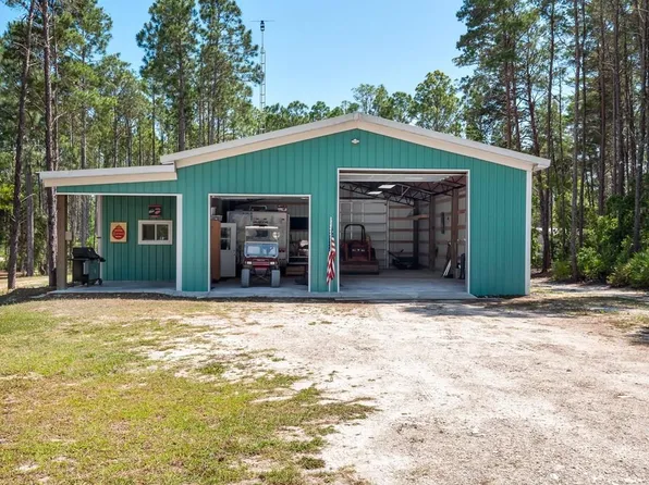 1310 NE Oak Pond Ln, Steinhatchee, FL 32359