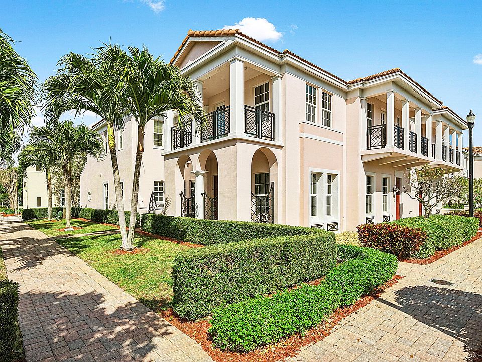 1st image of 834 NW 83rd Lane