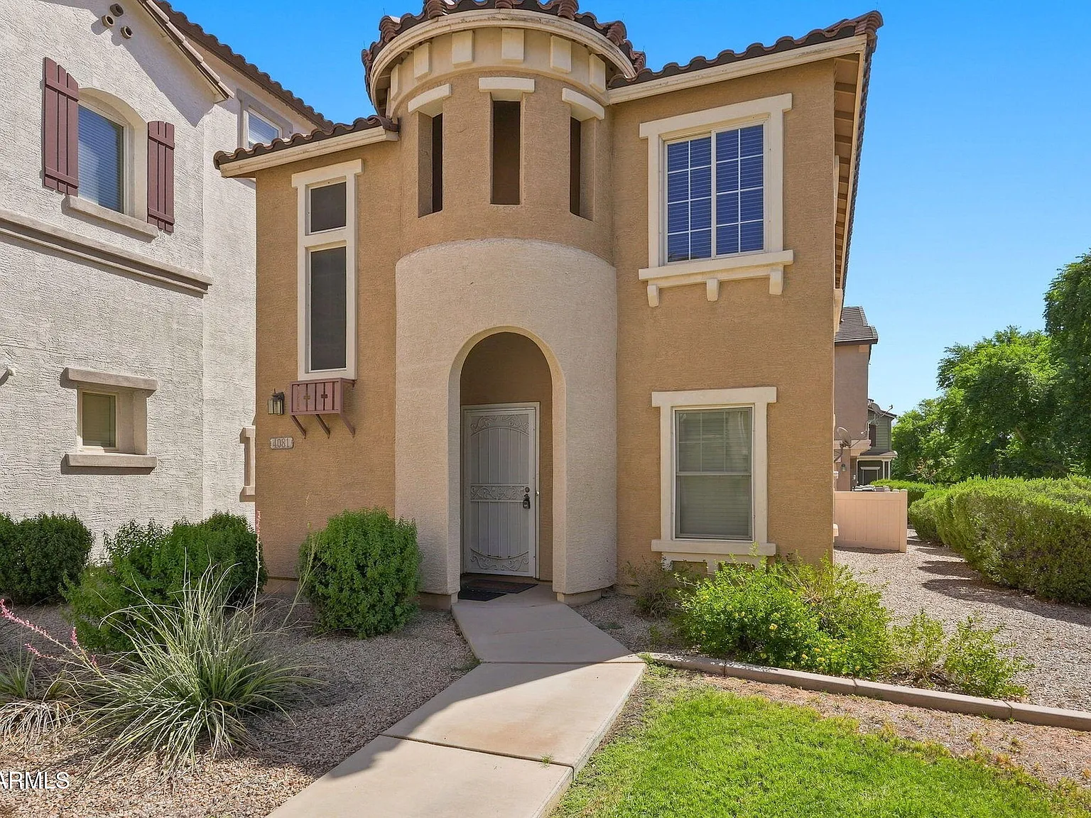 3 bed, 2.0 bath, 1263 sqft, $1,950 — Photo 3