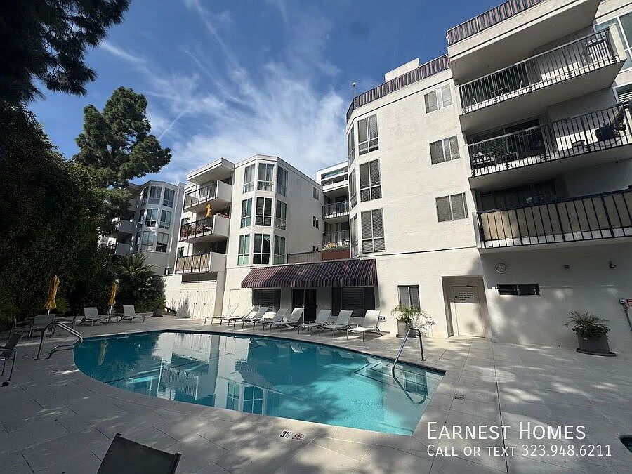 1st image of 8530 Holloway Dr APT 108