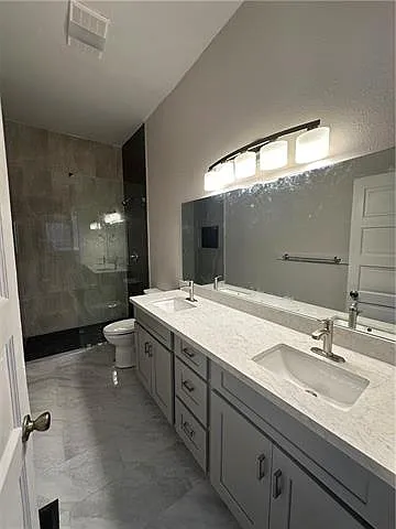 810 Broadway St — Photo 7