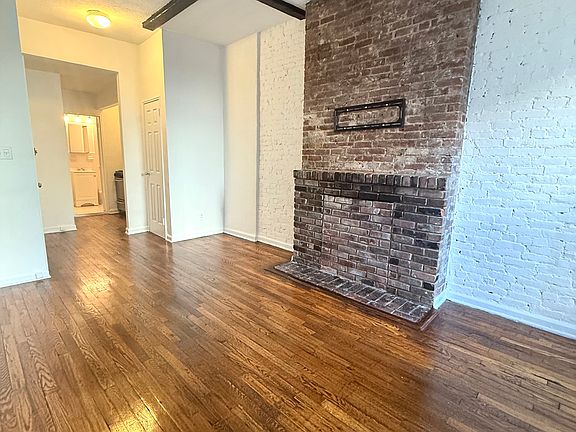 2nd image of 17 Downing St APT 2B