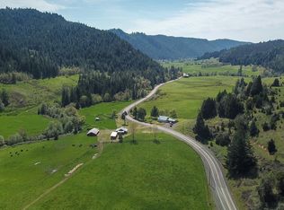 12716 S Myrtle Rd, Myrtle Creek, OR 97457