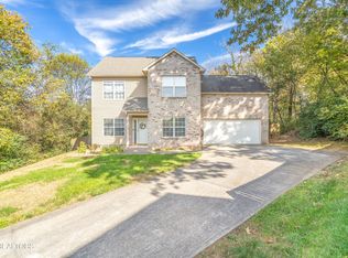 9806 Crested Butte Ln, Knoxville, TN 37922