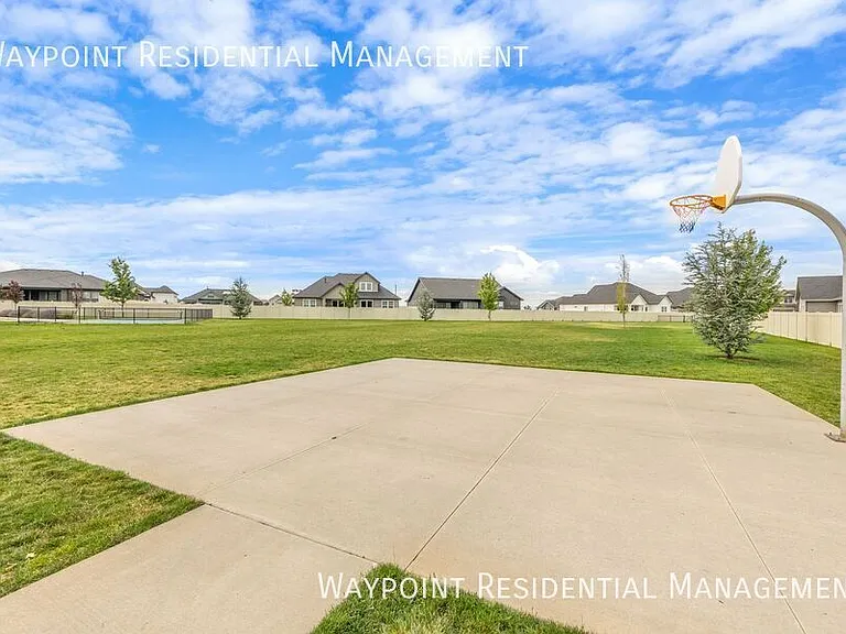 478 W Oak View Dr — Photo 46