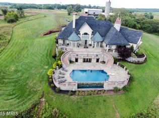 350 Mason Dixon Rd, Gettysburg, PA 17325