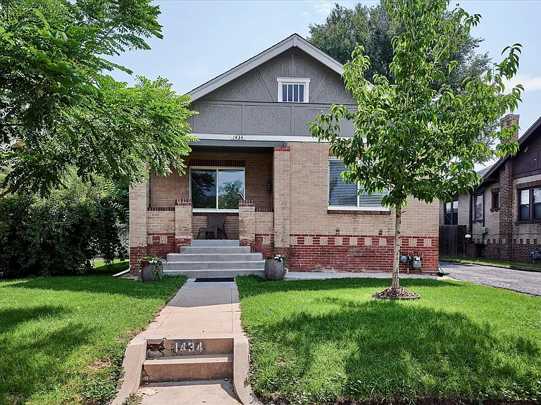 1434 N Perry St #UPPER — Photo 2