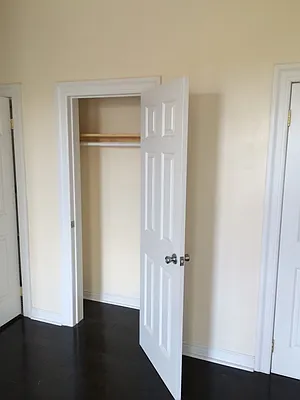 Rented by Smart NY Realty LLC | media 4