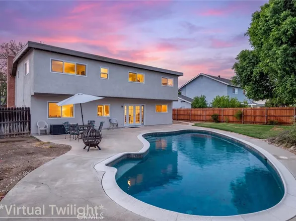 1059 Westbrook St, Corona, CA 92878
