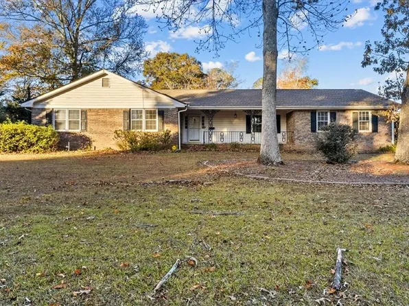 2075 Pinewood Dr, Covington, GA 30016
