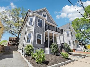 12-14 Norumbega St #12, Cambridge, MA 02138