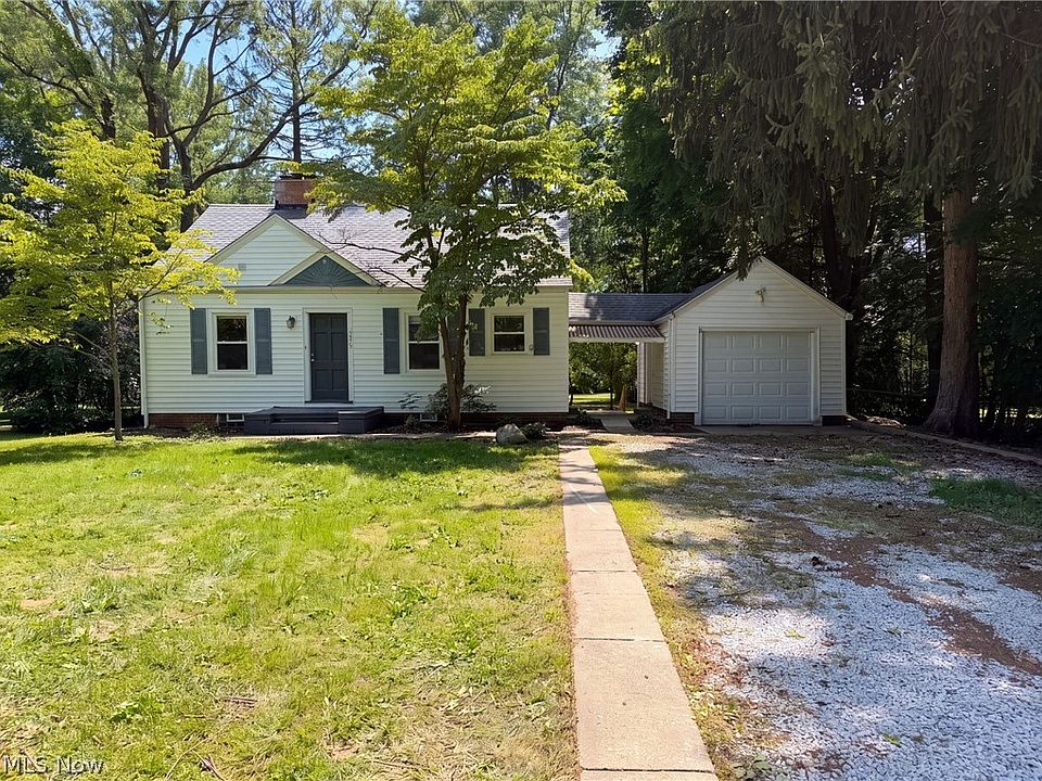 1st image of 2920 Copley Rd