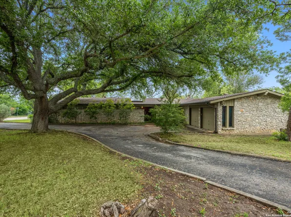 4302 S WESTBERRY DR, San Antonio, TX 78228