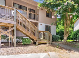 522 S Kerr Avenue Apt 77, Wilmington, NC 28403