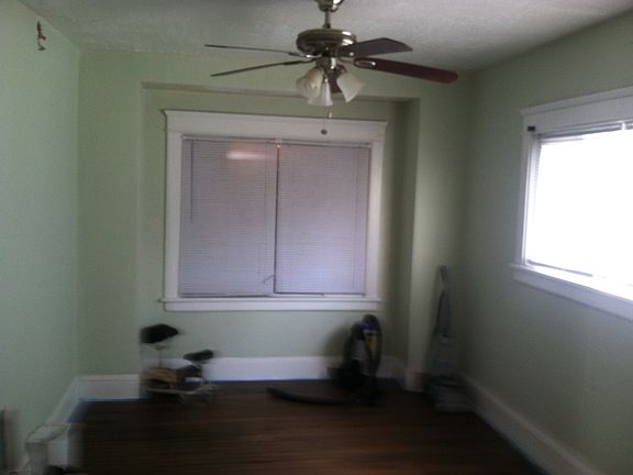 3rd image of 639 E 127th St